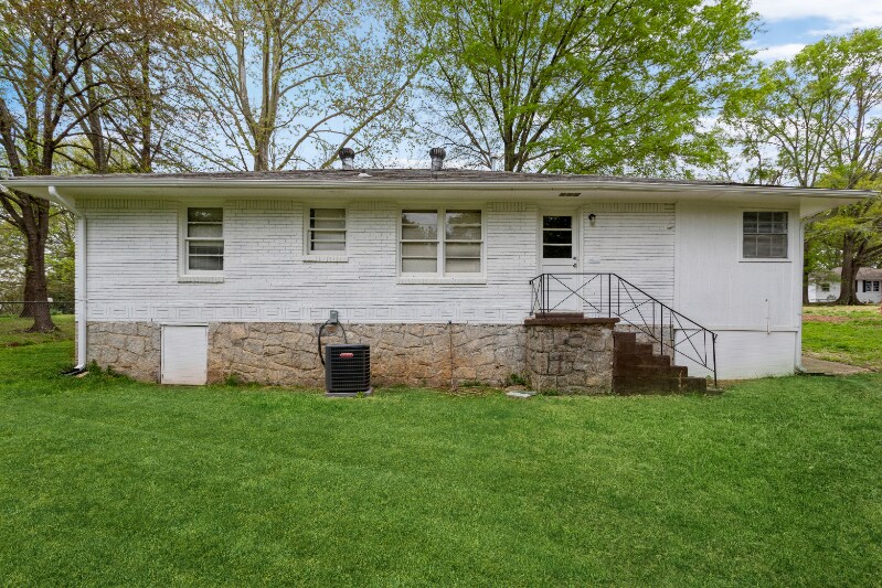 Building Photo - 267 Wayne Ave