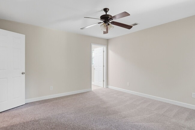 Building Photo - 2753 Allyn Dr NW