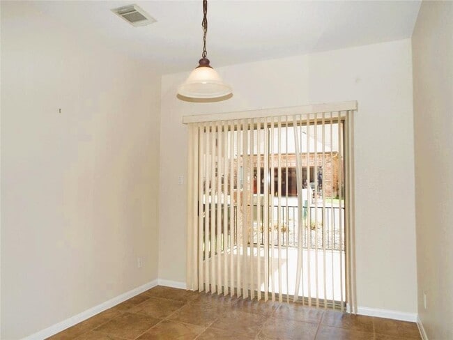 Building Photo - 11400 W Parmer Ln