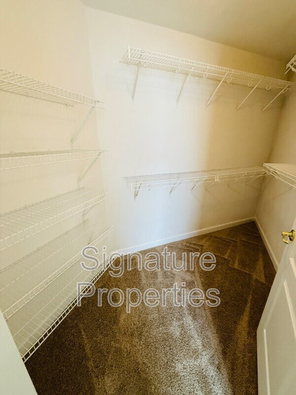 Building Photo - 712 Tallahassee Dr