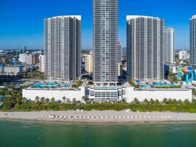Building Photo - 1830 S Ocean Dr