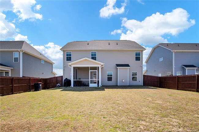 Building Photo - 5369 Debut Ave