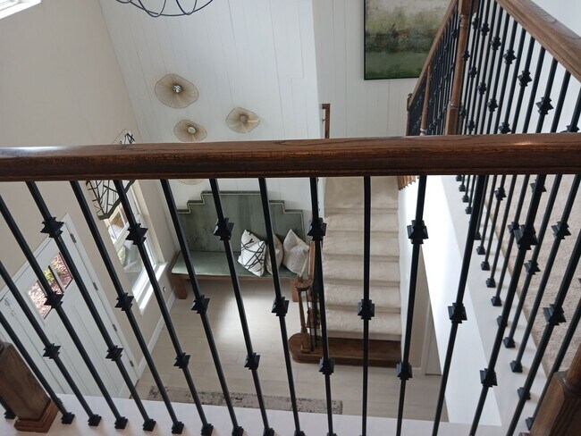 Building Photo - Here is your chance to live in Model Home!...