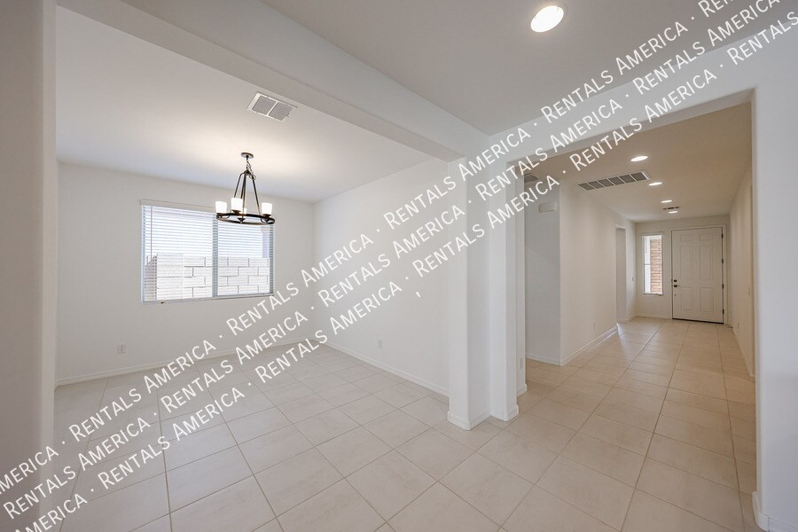 Building Photo - 14750 W Gray Fox Trl