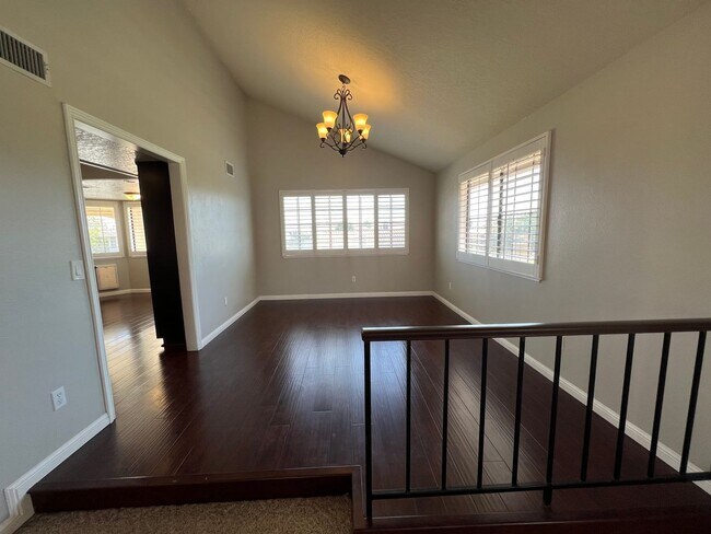 Building Photo - Spring Valley Lake Home