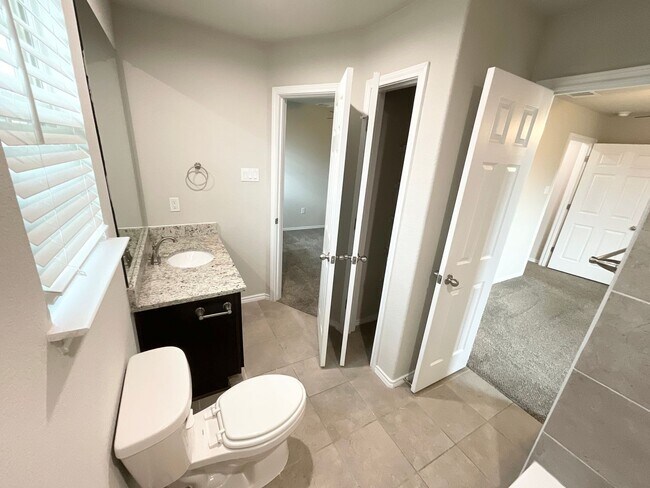 Building Photo - Luxury 2-story | 3-bedroom | 2.5-bath  dup...