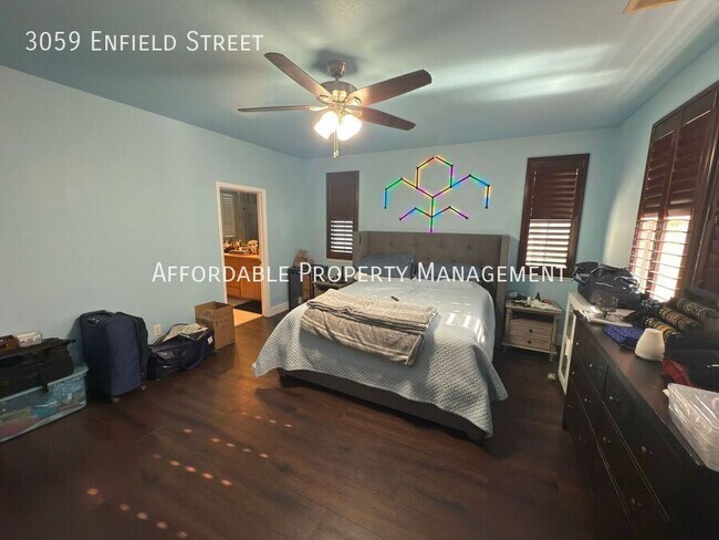 Building Photo - 3059 Enfield St