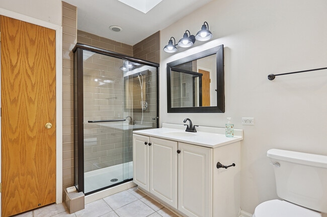 Building Photo - 17727 Mayher Dr