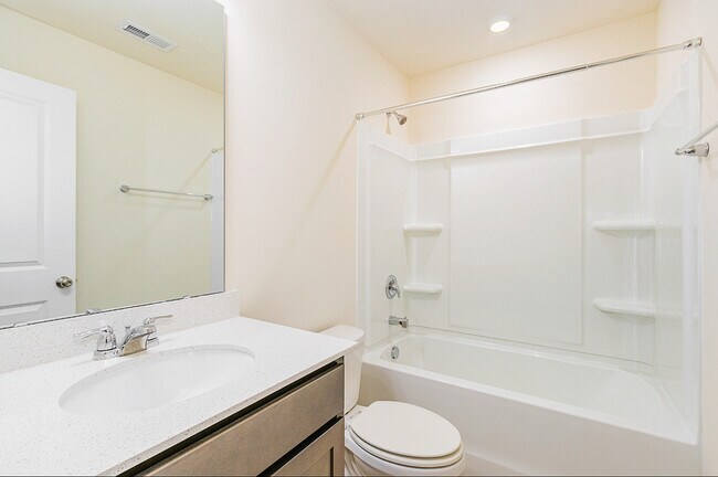 Building Photo - 1108 Congleton Pl