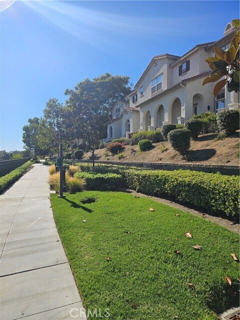 Building Photo - 2066 Arnold Way