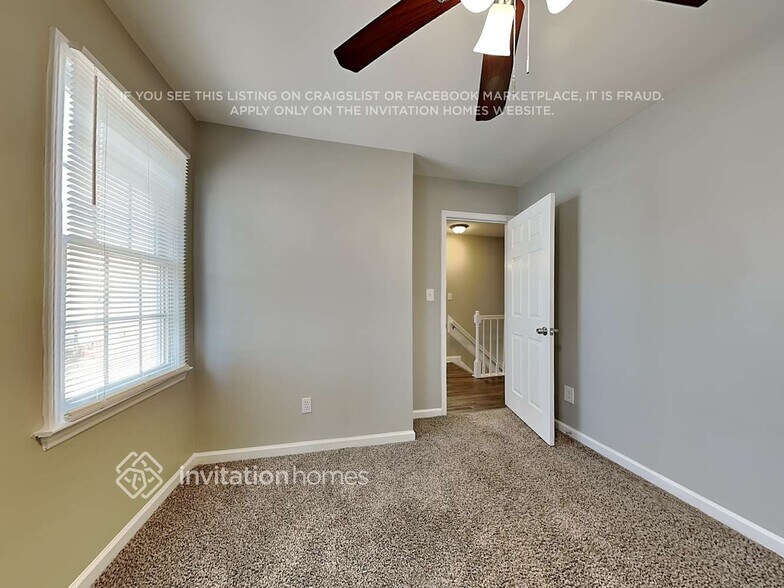 Building Photo - 205 Crossfire Rd