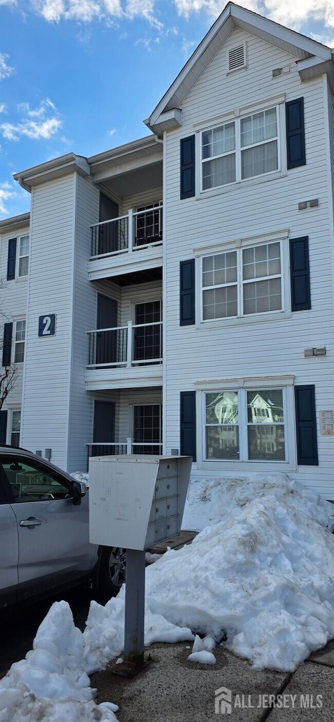 Building Photo - 223 Waterford Dr