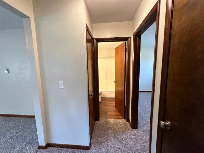 Building Photo - 6995 W 200 N