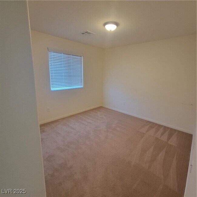 Building Photo - 1836 Pinsky Ln