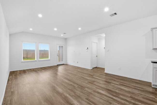 Building Photo - 24343 Saddlestone Green Dr