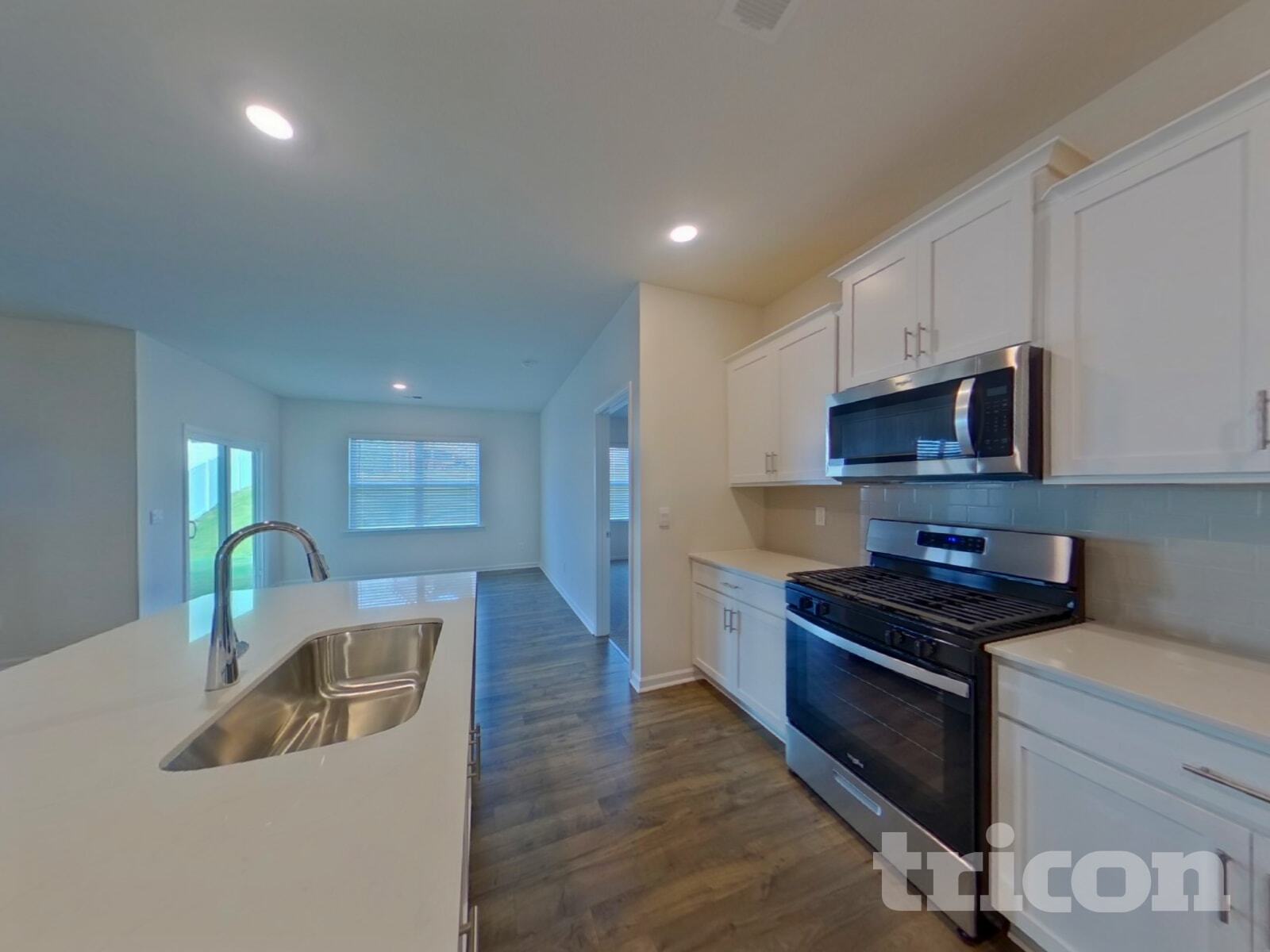 Building Photo - 1079 Staghorn Ave