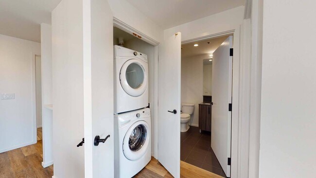 Building Photo - 345 Harrison Ave