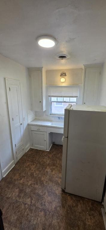 Building Photo - 58 Waldo St