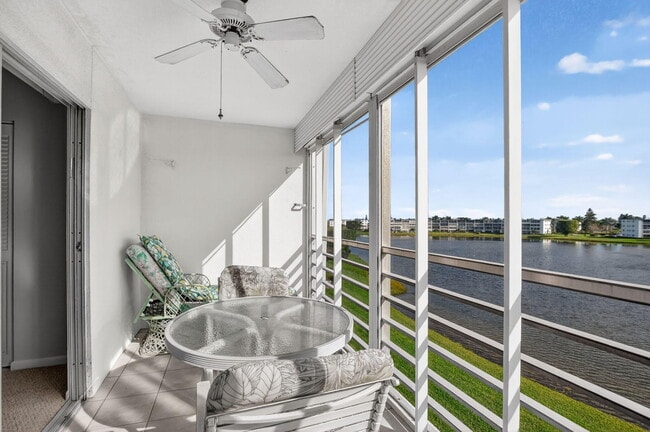 Building Photo - 4007 Cornwall A