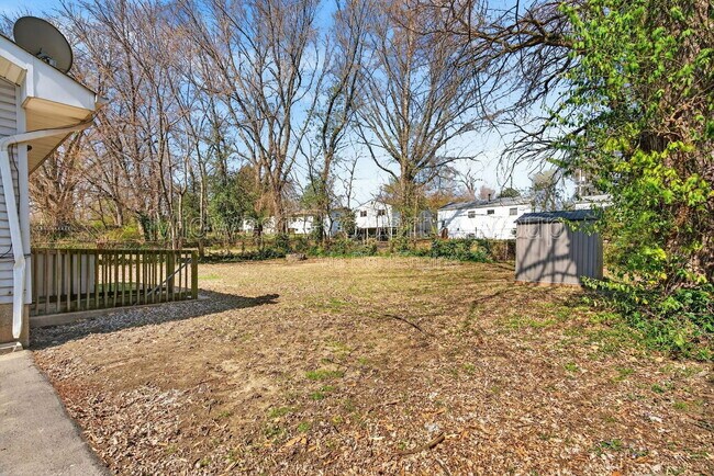 Building Photo - 153 Bascom Dr