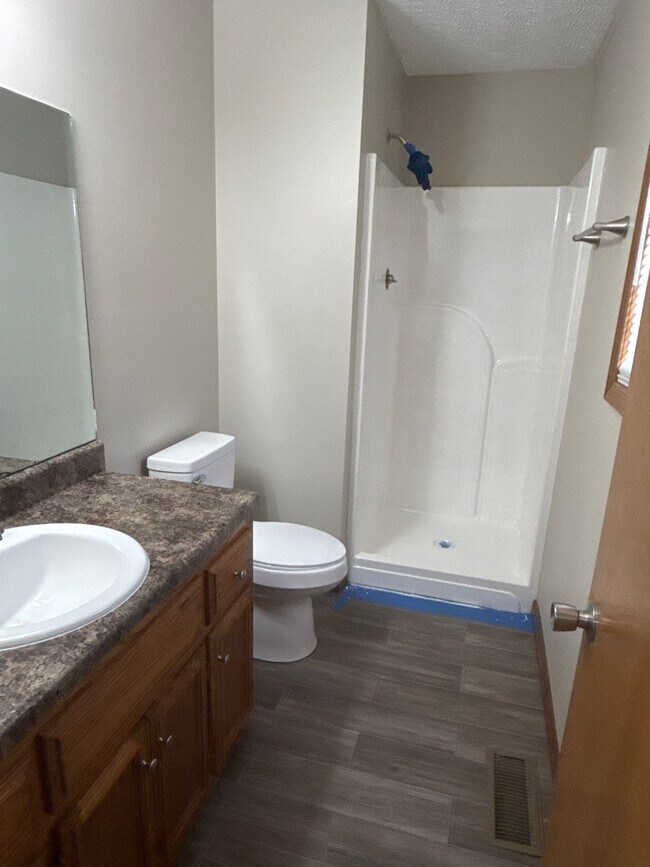 Building Photo - 22 Dean Cv