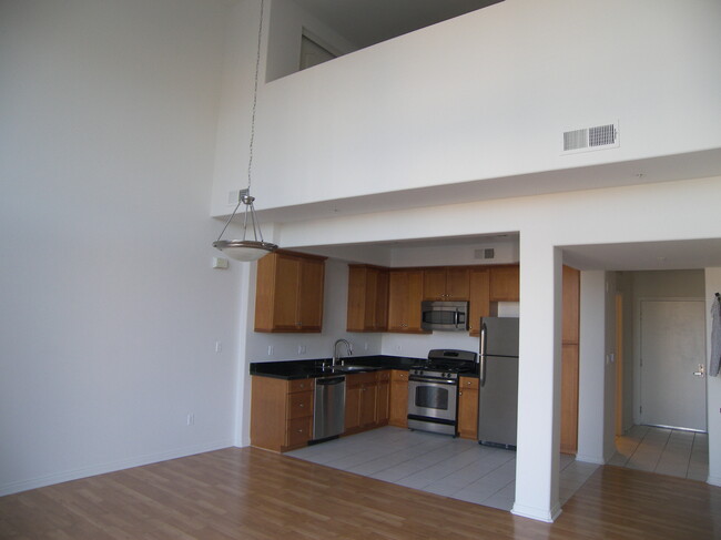 Kitchen w/ loft above - 360 W Ave 26