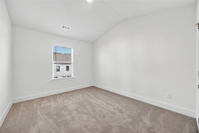 Building Photo - 114 Auburn Valley Wy