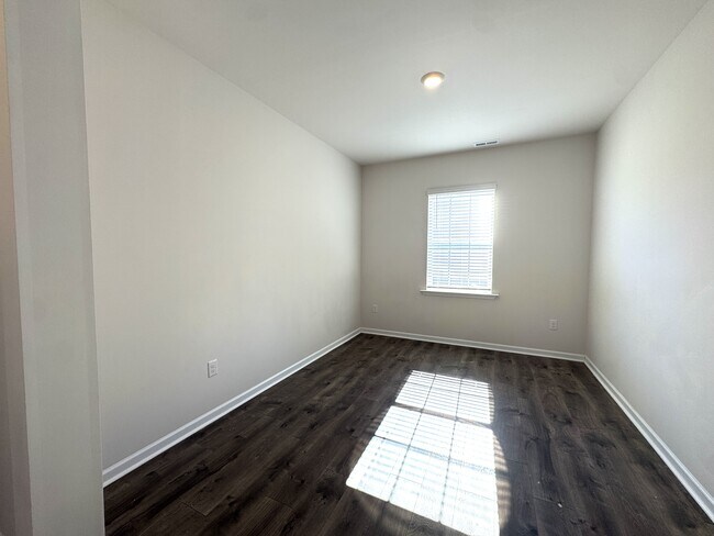 Building Photo - 937 Ocean Ct