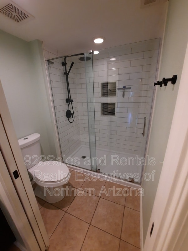 Building Photo - 1097 W Overland Pass Dr