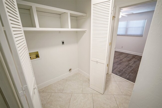 Building Photo - 1502 Pullen Rd