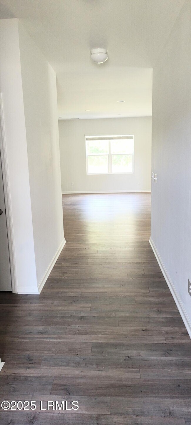 Building Photo - 12 Pacolet Ln