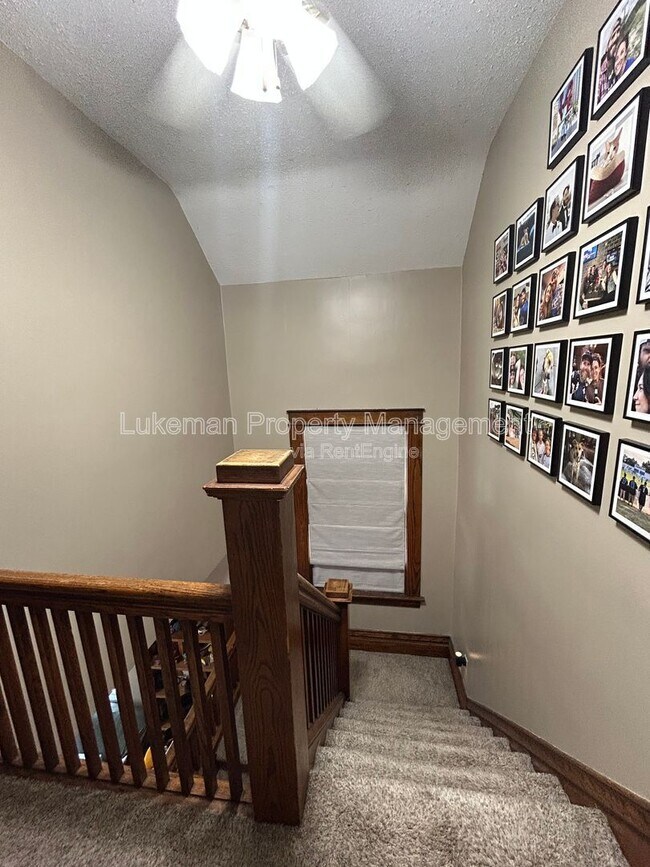 Building Photo - 808 Wheaton Ave