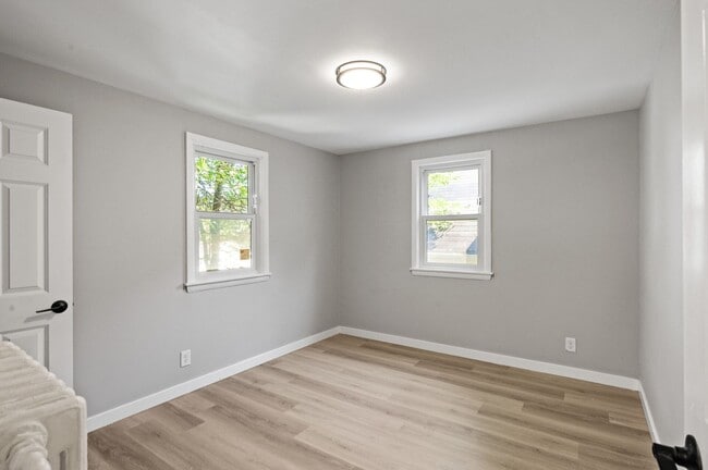 Building Photo - 1541 Carroll Ave