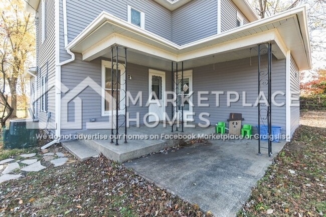 Building Photo - 5202 IN-42