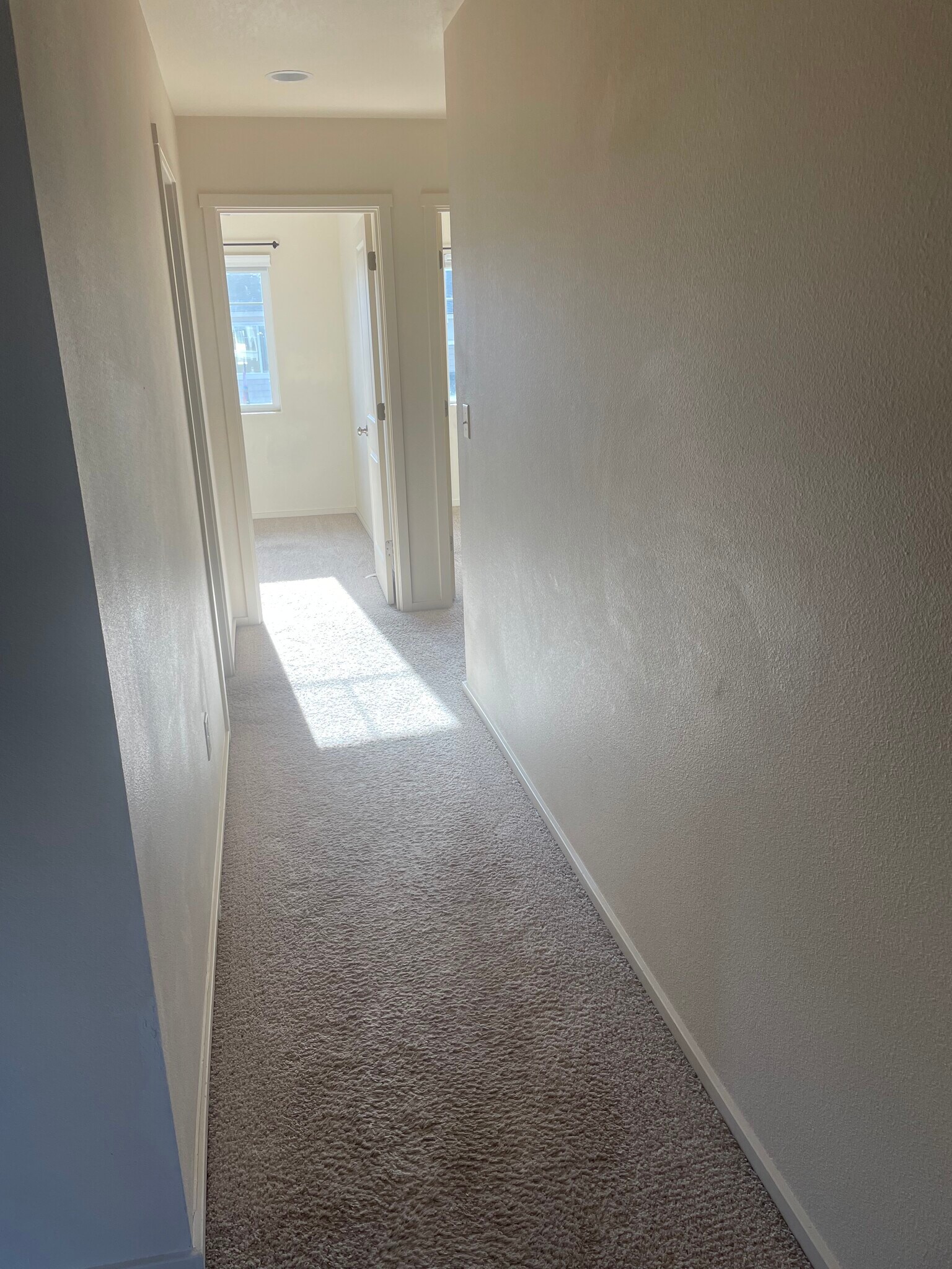 Building Photo - 13016 NE 115th St