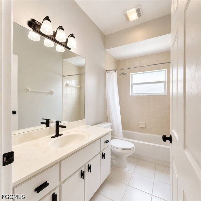 Building Photo - 10716 Blue Bimini Cir
