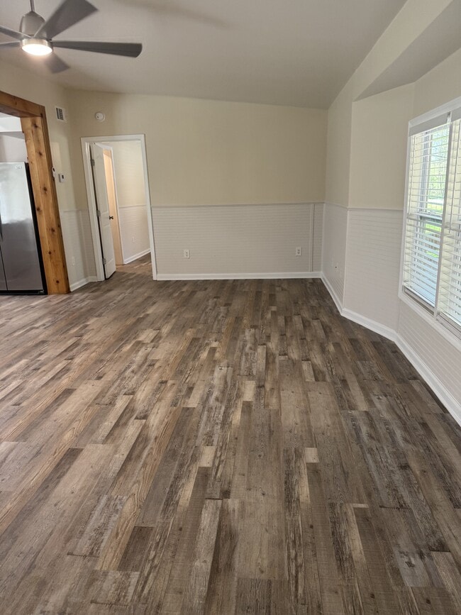 Building Photo - 146 Co Rd 753