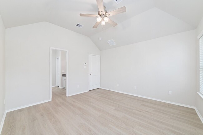 Building Photo - 20231 Moonlight Falls Ct