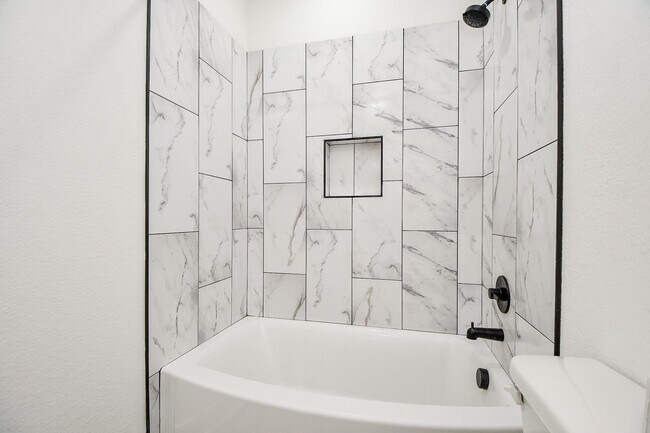 Building Photo - 9734 Pelsey St