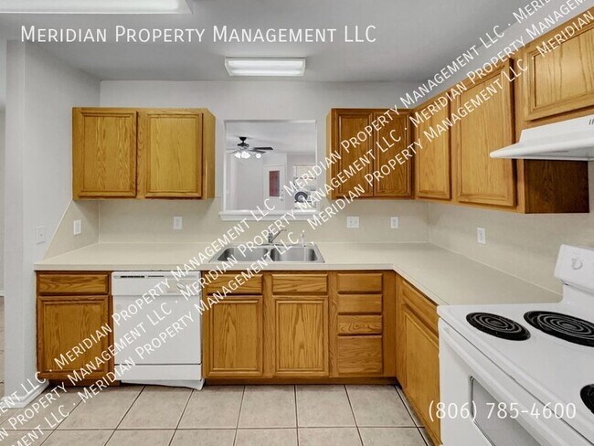 Building Photo - 312 N Brentwood Ave
