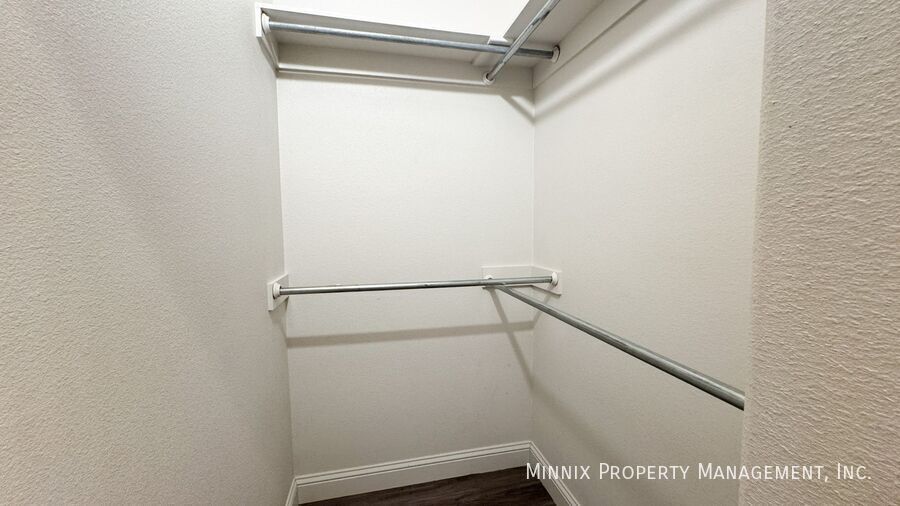 Building Photo - 2009 102nd St