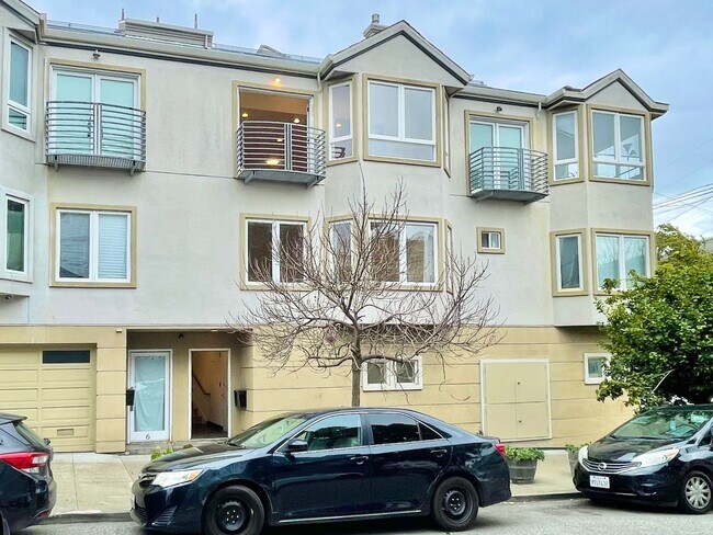 Building Photo - Prime Noe Valley 3 Level Condo w/2 car Garage, Rooftop Deck - Elizabeth @  San Jose