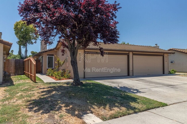 Building Photo - 8720 Fox Creek Dr