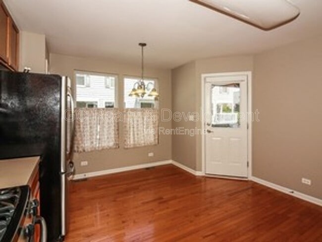 Building Photo - 2452 Emily Ln