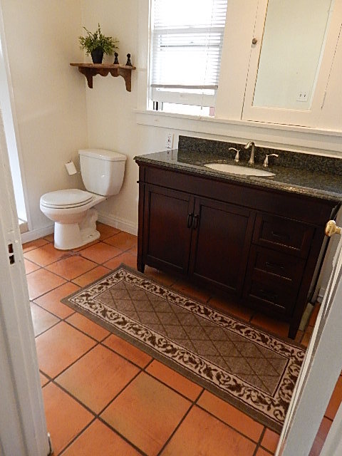 Bathroom - 2040 Whitley Ave