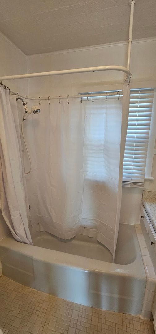 Building Photo - Lovely in Milner