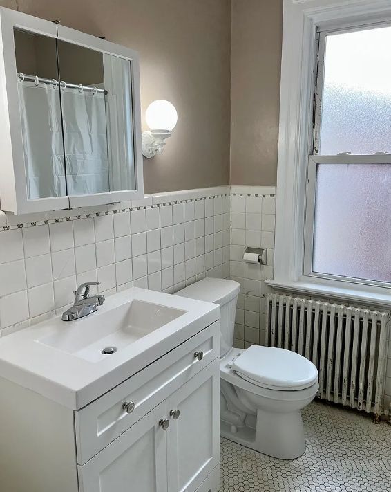 Building Photo - 139 College Ave