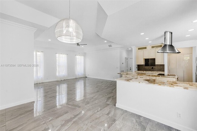 Building Photo - 13264 Lakeside Terrace