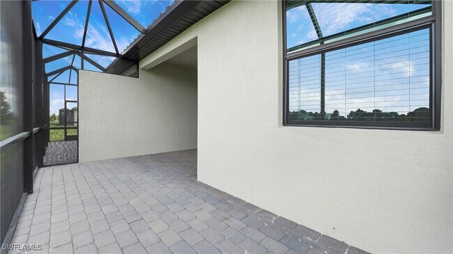 Building Photo - 19564 Hinkley Dr