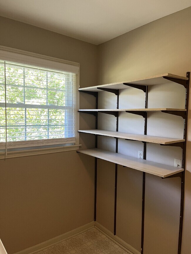 Building Photo - "Charming 3-Bed Sanctuary with Finished Ba...